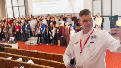 Опубликованы фото Конференции «Современная колопроктология: Около проктологии»